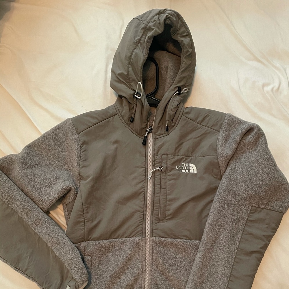 Women’s North Face Denali Hoodie